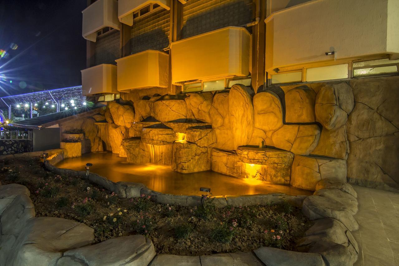 Grand Terme Hotel Kirsehir Екстер'єр фото